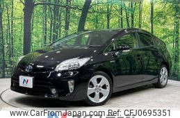 toyota prius 2013 -TOYOTA--Prius DAA-ZVW30--ZVW30-1705004---TOYOTA--Prius DAA-ZVW30--ZVW30-1705004-