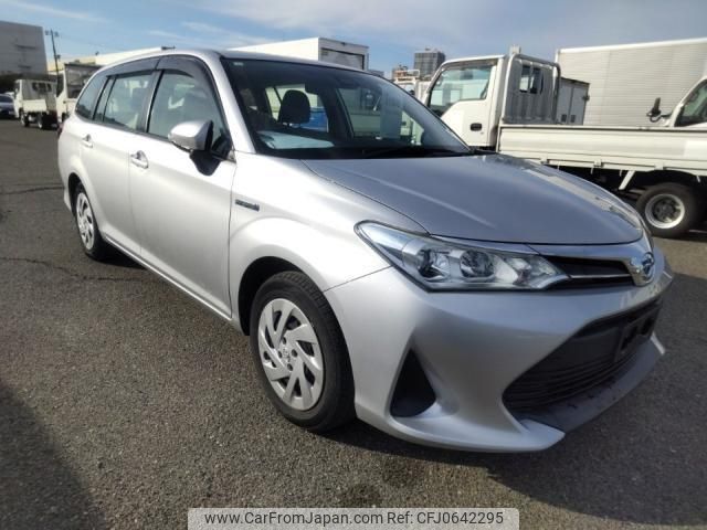 toyota corolla-fielder 2018 quick_quick_DAA-NKE165G_NKE165-7201067 image 2