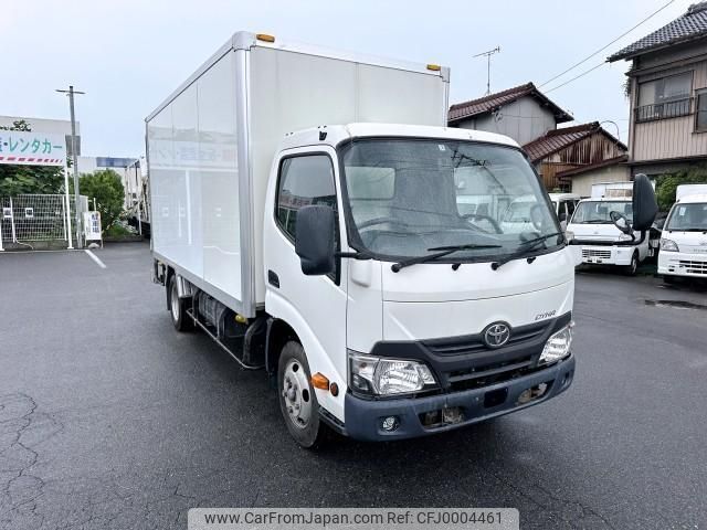 toyota dyna-truck 2017 quick_quick_TKG-XZU655_XZU655-0006546 image 1