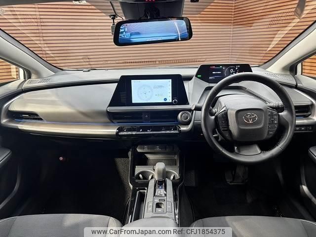 toyota prius 2023 CFJ1854375 image 2