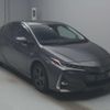 toyota prius-phv 2017 quick_quick_DLA-ZVW52_ZVW52-3057472 image 1