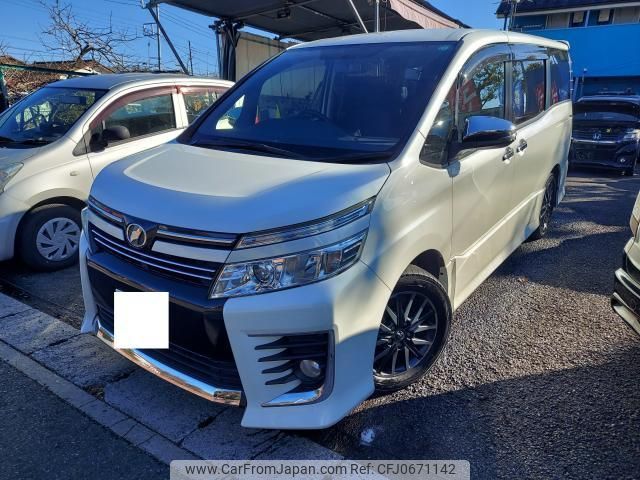 toyota voxy 2015 quick_quick_ZRR80W_0159304 image 1