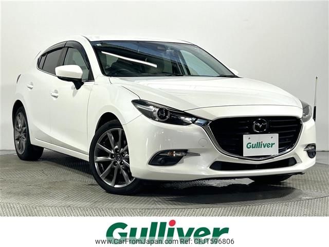 mazda axela 2016 CFJ1596806 image 1
