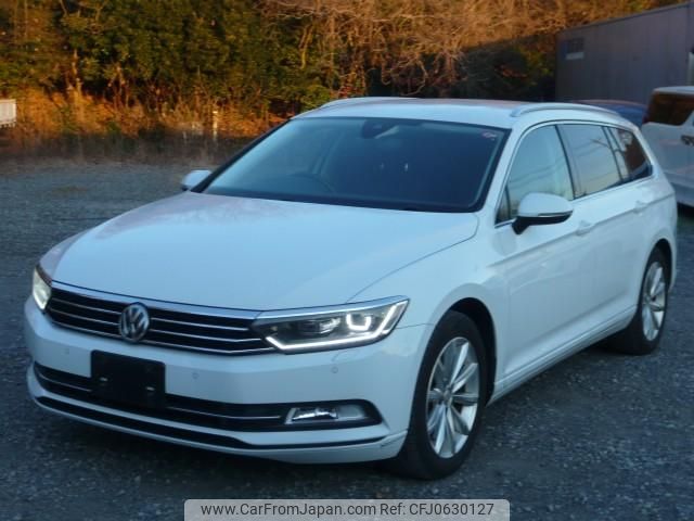 volkswagen passat-variant 2016 quick_quick_DBA-3CCZE_WVWZZZ3CZGE033901 image 1