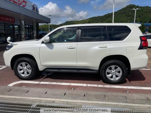 toyota land-cruiser-prado 2022 quick_quick_3BA-TRJ150W_TRJ150-0152185 image 2