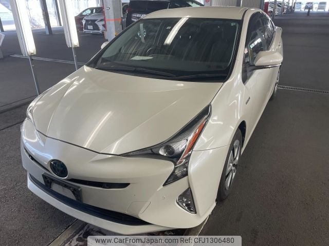 toyota prius 2016 -TOYOTA--Prius DAA-ZVW51--ZVW51-8014898---TOYOTA--Prius DAA-ZVW51--ZVW51-8014898- image 1