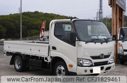 hino dutro 2017 CFJ1829461