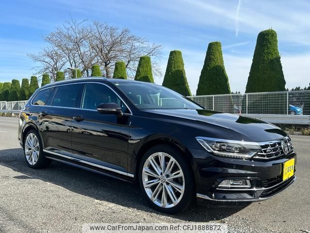 volkswagen passat-variant 2017 CFJ1888872 image 2
