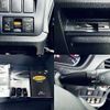 toyota voxy 2014 504928-929171 image 4