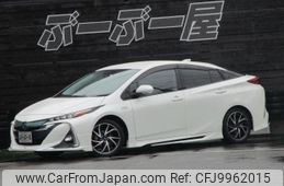 toyota prius-phv 2017 quick_quick_DLA-ZVW52_ZVW52-3035217