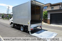 hino dutro 2013 CFJ1309242
