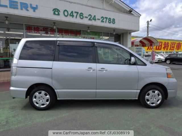 toyota voxy 2005 TE5552 image 2