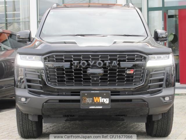toyota land-cruiser 2024 CFJ1677066 image 2