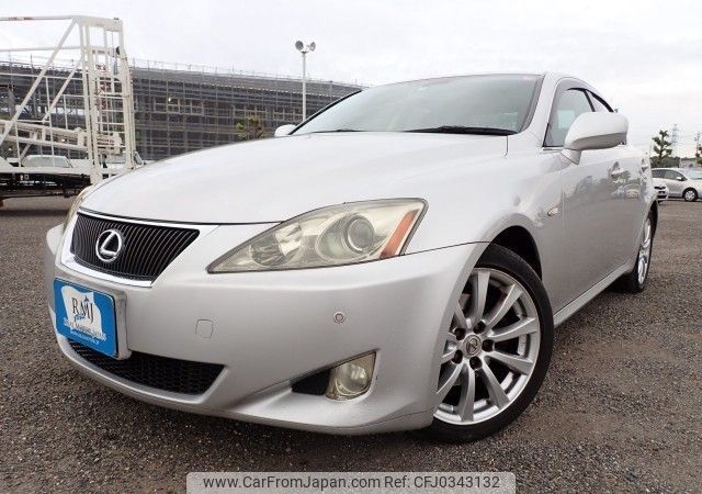 lexus is 2005 REALMOTOR_N2024100181F-24 image 1