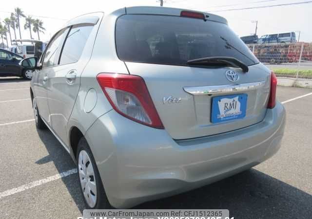 toyota vitz 2011 CFJ1512365 image 2