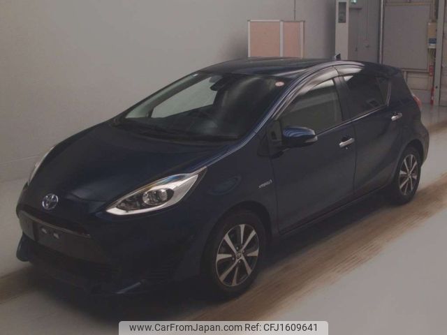 toyota aqua 2018 CFJ1609641 image 1