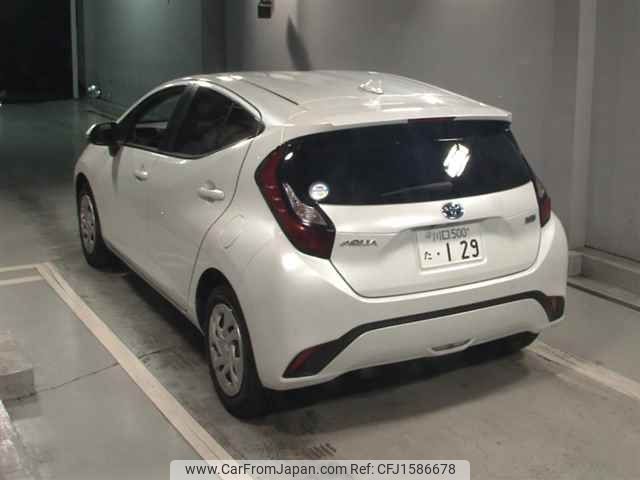toyota aqua 2023 CFJ1586678 image 2