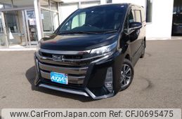 toyota noah 2018 -TOYOTA--Noah DBA-ZRR85W--ZRR85-0090881---TOYOTA--Noah DBA-ZRR85W--ZRR85-0090881-