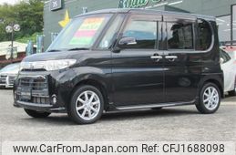 daihatsu tanto 2011 CFJ1688098