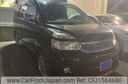 toyota voxy 2006 CFJ1564680