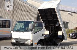hino dutro 2011 CFJ1841384
