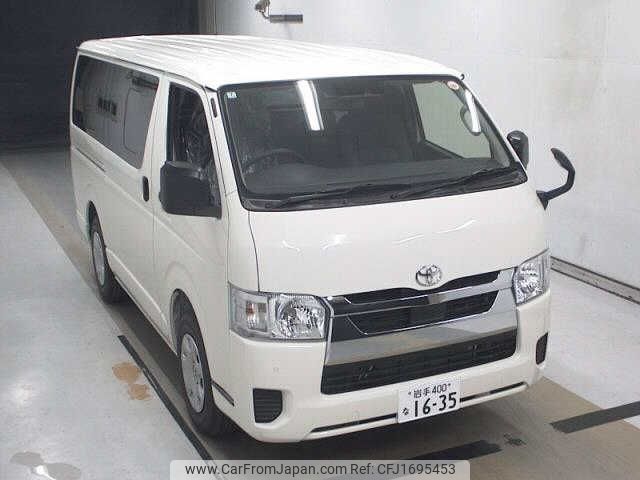toyota hiace-van 2025 CFJ1695453 image 1