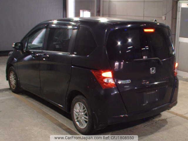 honda freed 2011 CFJ1808550 image 2