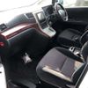toyota vellfire 2011 NIKYO_SM55570 image 3