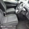 nissan serena 2020 24631401 image 10