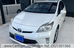 toyota prius 2014 -TOYOTA--Prius DAA-ZVW30--ZVW30-5733290---TOYOTA--Prius DAA-ZVW30--ZVW30-5733290-