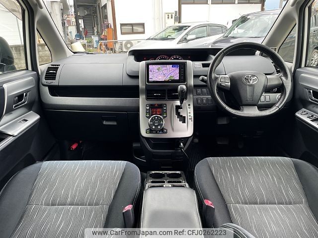 toyota voxy 2012 -TOYOTA--Voxy DBA-ZRR70W--ZRR70-0516273---TOYOTA--Voxy DBA-ZRR70W--ZRR70-0516273- image 2