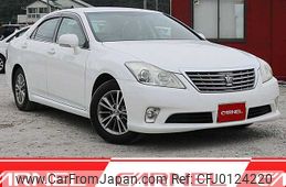 toyota crown-royal-series 2010 N12157