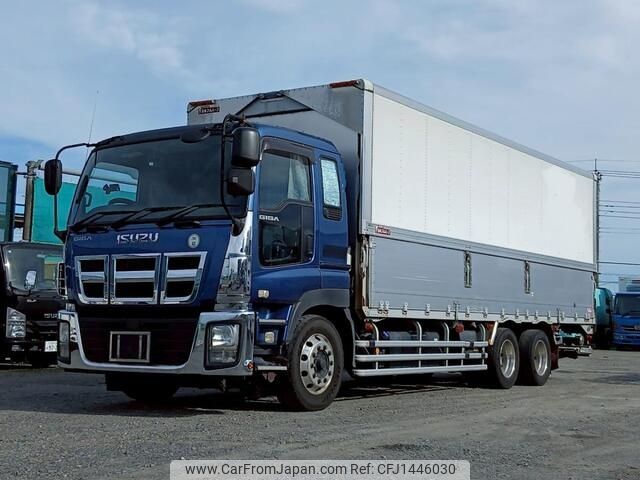 isuzu giga 2013 CFJ1446030 image 1