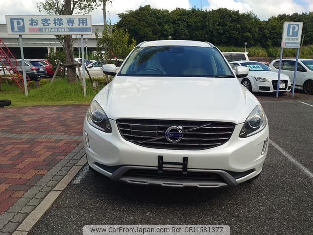 volvo xc60 2016 CFJ1581377 image 2