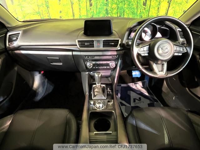 mazda axela 2017 CFJ1737653 image 2