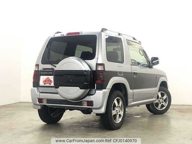 mitsubishi pajero-mini 2006 504928-923595 image 2