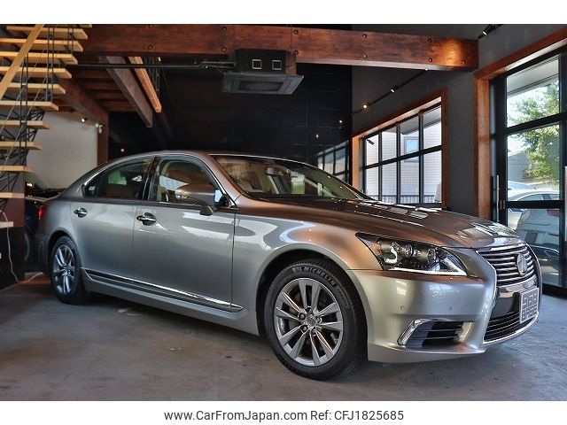 lexus ls 2014 CFJ1825685 image 2