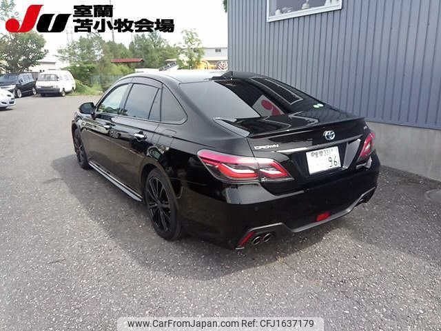 toyota crown 2018 CFJ1637179 image 2