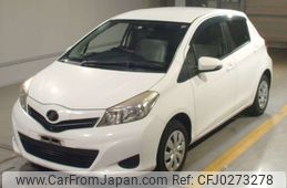 toyota vitz 2013 -TOYOTA--Vitz KSP130-2090981---TOYOTA--Vitz KSP130-2090981-