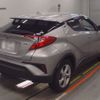 toyota c-hr 2017 -TOYOTA 【越谷 300つ5066】--C-HR ZYX10-2030443---TOYOTA 【越谷 300つ5066】--C-HR ZYX10-2030443- image 2