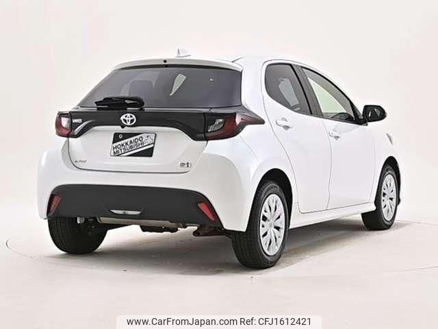 toyota yaris 2023 CFJ1612421 image 2