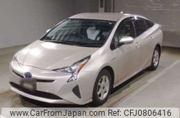 toyota prius 2016 -TOYOTA--Prius DAA-ZVW55--ZVW55-8010607---TOYOTA--Prius DAA-ZVW55--ZVW55-8010607-