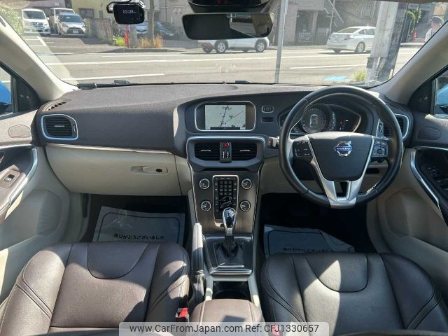 volvo v40 2015 -VOLVO--Volvo V40 DBA-MB4164T--YV1MV485BF2225772---VOLVO--Volvo V40 DBA-MB4164T--YV1MV485BF2225772- image 2