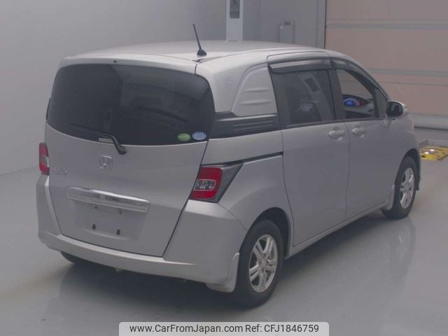 honda freed-spike 2014 CFJ1846759 image 2