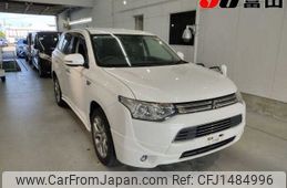 mitsubishi outlander-phev 2013 -MITSUBISHI--Outlander PHEV GG2W--GG2W-0000929---MITSUBISHI--Outlander PHEV GG2W--GG2W-0000929-