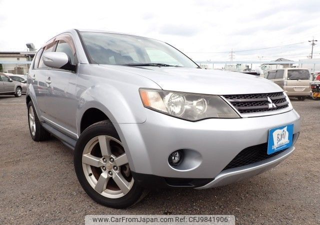 mitsubishi outlander 2009 REALMOTOR_N2024050206F-24 image 2