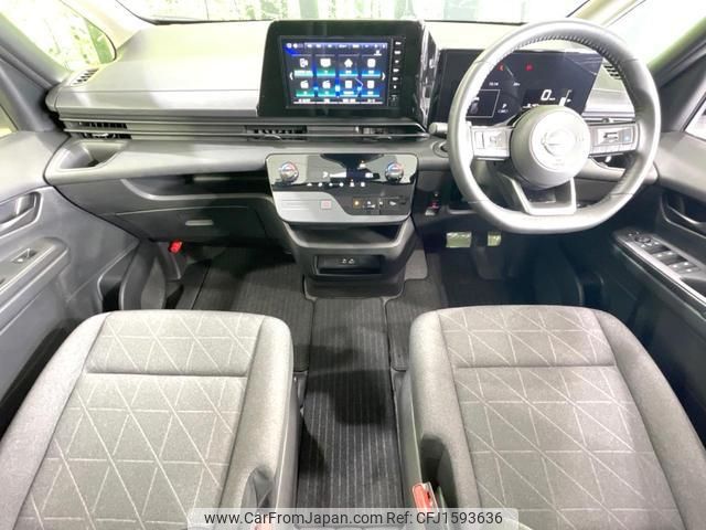 nissan serena 2023 CFJ1593636 image 2