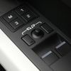 land-rover defender 2023 quick_quick_LE62XCA_SALEA6AX0P2216505 image 20