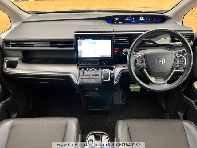 honda stepwagon-spada 2018 CFJ1640287 image 2