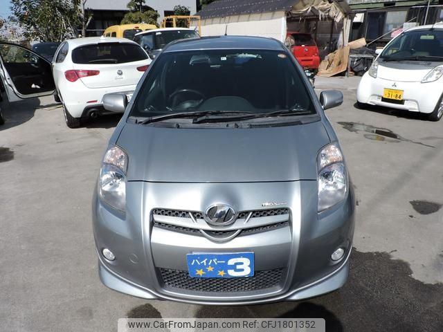 toyota vitz 2006 CFJ1801352 image 2